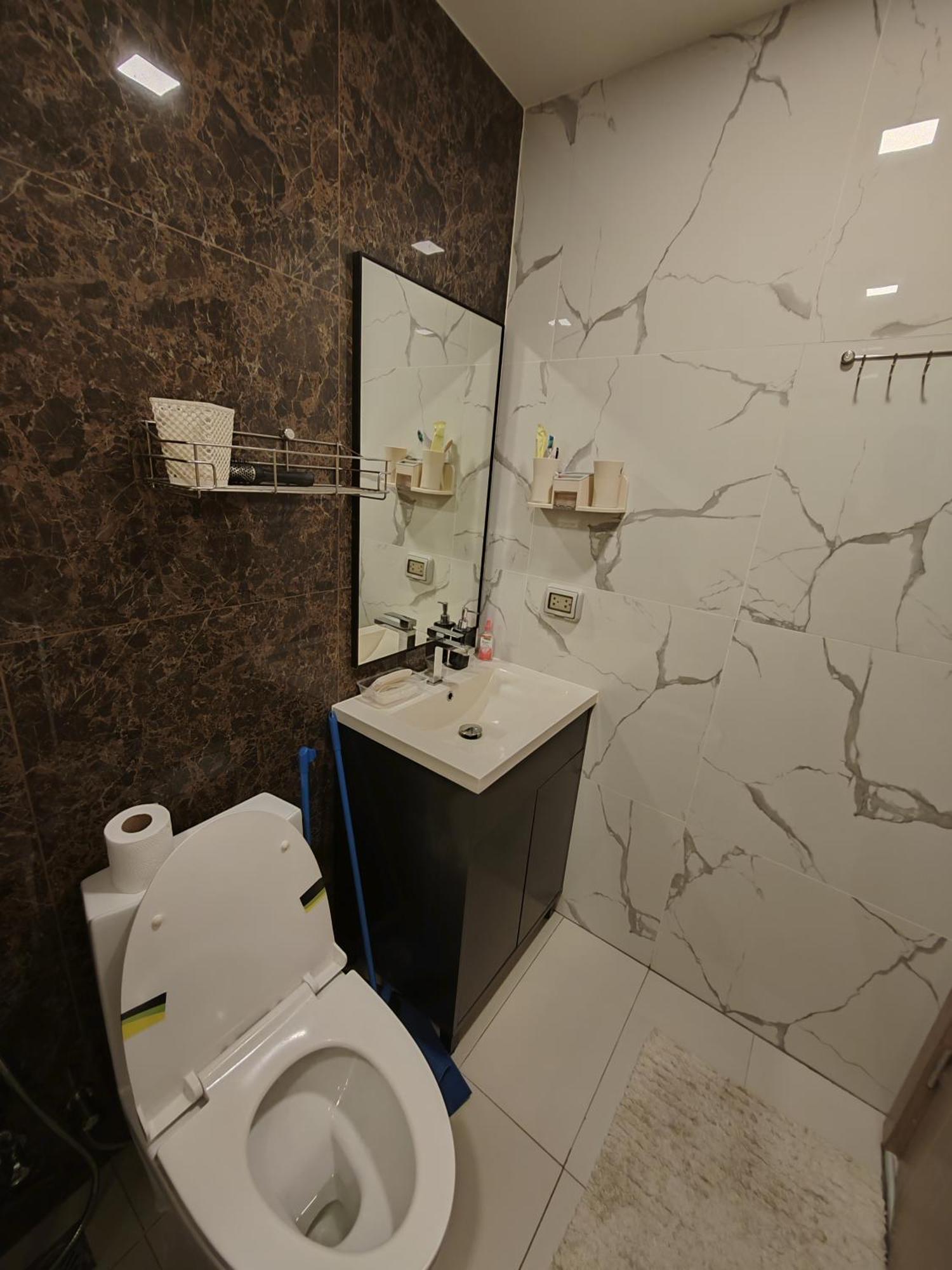 1 Bedroom Arcadia Continental